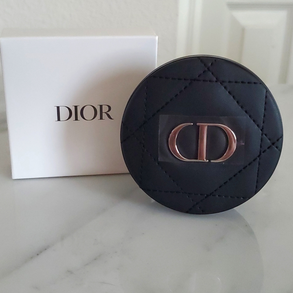 New in box never used DIOR mirror black compact mirror w/ CD logo quilted design